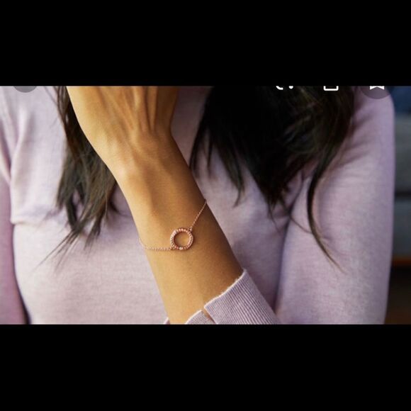 Adore rose gold Swarovski Crystal bracelet - Picture 3 of 5